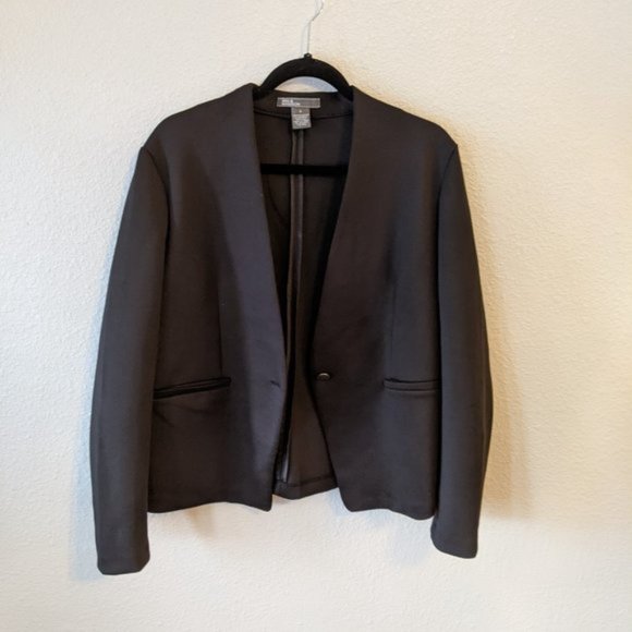 89th & Madison Black Blazer - Picture 2 of 3